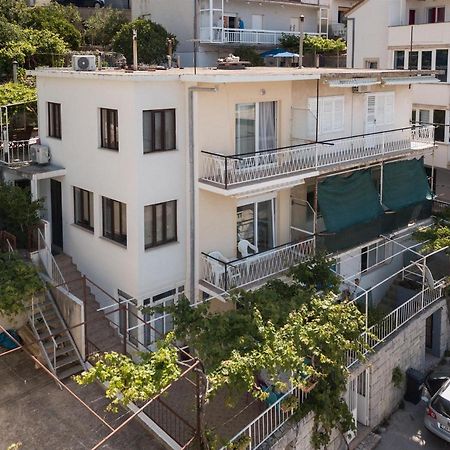 Apartments Antonija オミシュ エクステリア 写真